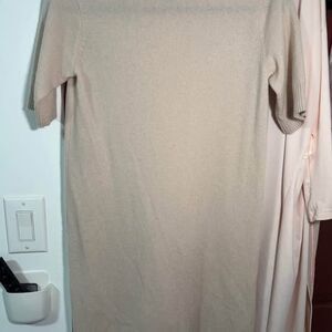 Full cashmere dress SAKS FIFTH MSRP$120
